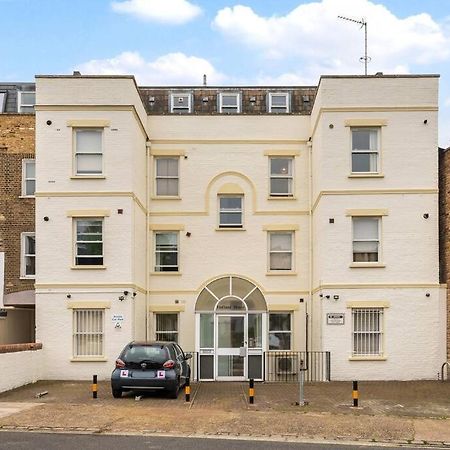 דירות לונדון Cosy 2 Bed In Kensington Olympia מראה חיצוני תמונה
