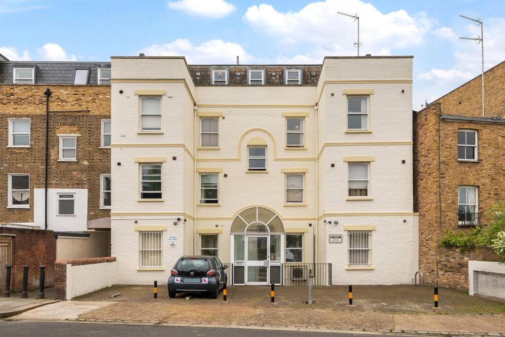 דירות לונדון Cosy 2 Bed In Kensington Olympia מראה חיצוני תמונה